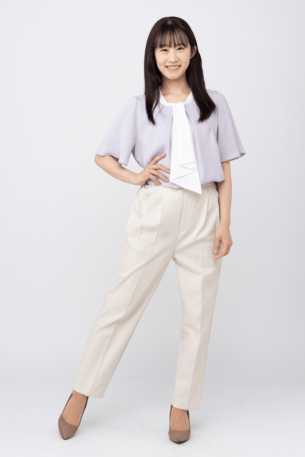 横井彩佳 写真2