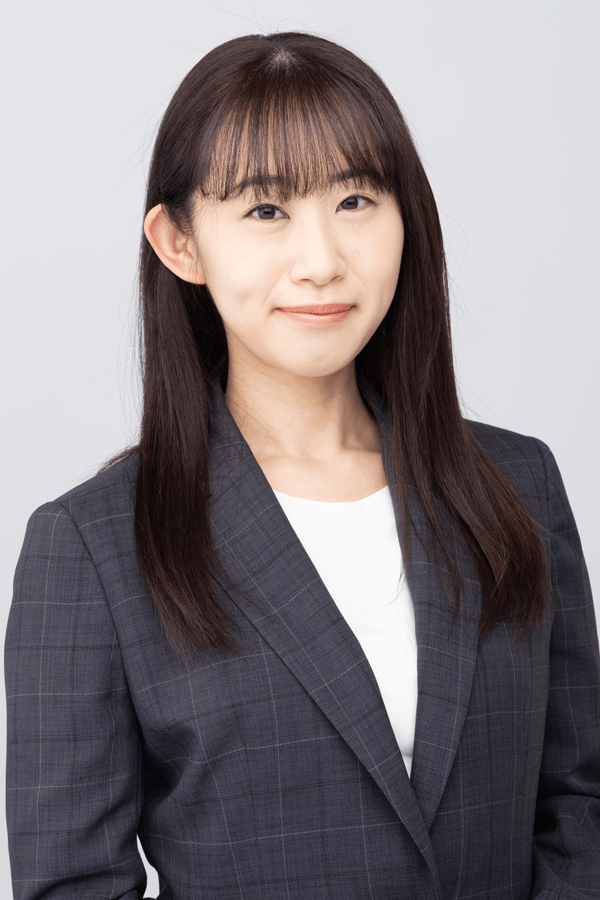 横井彩佳 写真3